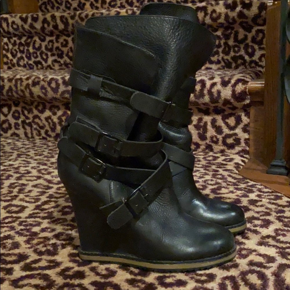 Sam Edelman black strappy wedge boot. Sz 8-1/2 - Picture 6 of 10
